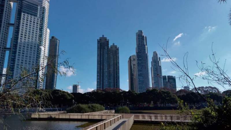 Accesos, puentes y senderos en Reserva Ecológica Costanera Sur